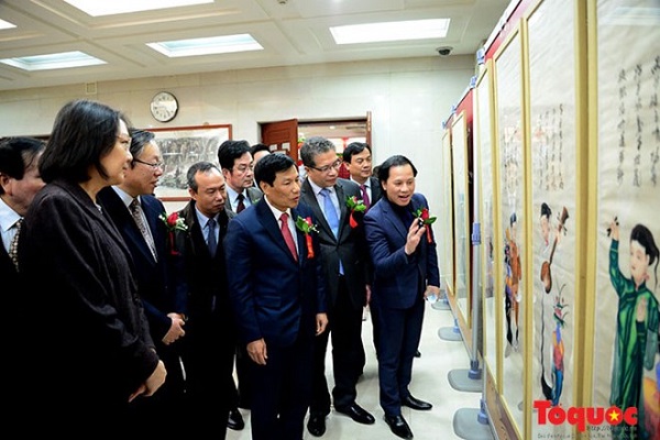Triển lãm tranh tết truyền thống Việt Nam – Trung Quốc tại Bắc Kinh